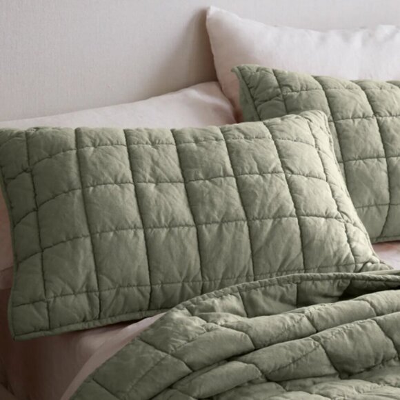 NWOT QUINCE European Linen Box Quilted Sham Set Of 2 Standard Willowleaf 5⭐ - Picture 2 of 8